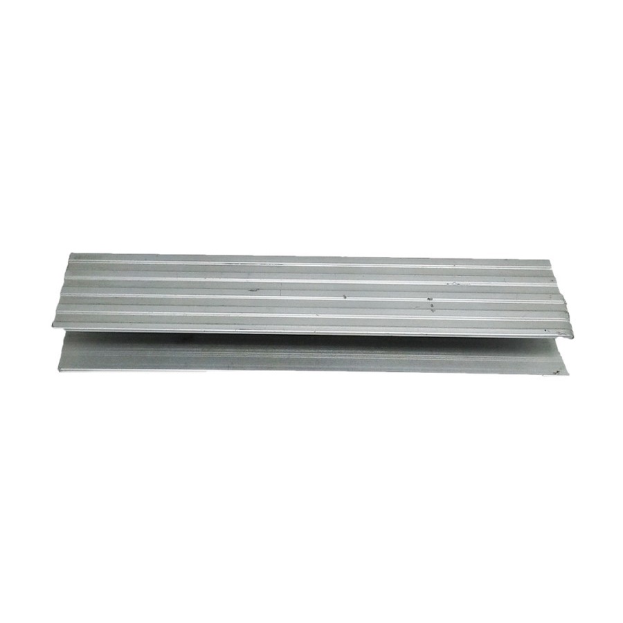 Siku List M Silver (Tipis) Aluminium for Hardcase Box Siku hardcase List U Accesoris Hardcase Per 3M BISA REQUEST UKURAN SAMPAI MAKSIMAL POTONG 1 METER